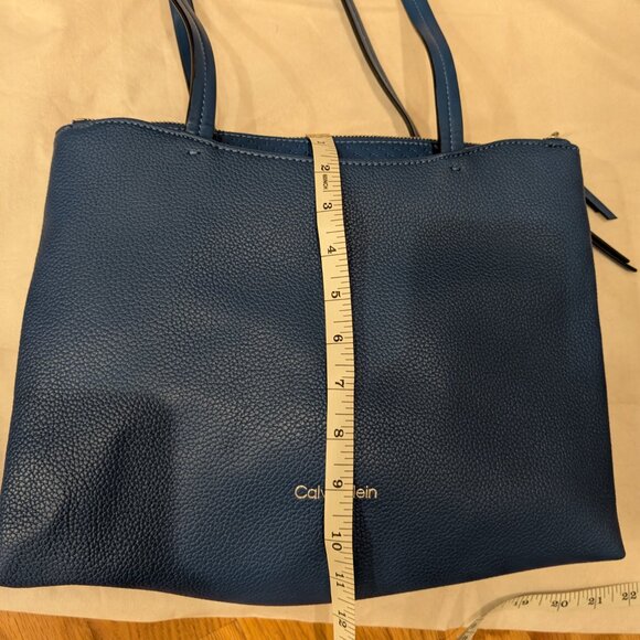 NWOT Blue Calvin Klein 2-in-1 Purse - Picture 14 of 16